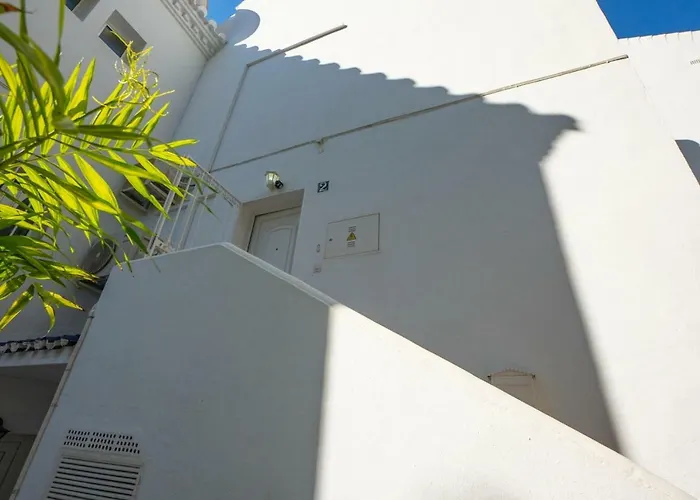 Bajamar Ii 2 Menyber *